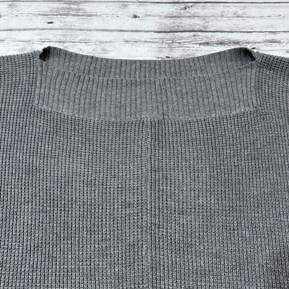 Lululemon Forward Flow Cape - Picture 5 of 12